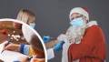 Майки търсят Дядо Коледа с ваксина