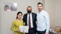 Кметът Илко Стоянов отрупа с подаръци Крисия - първото бебе за 2022 година в Благоевград