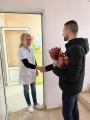 Цветя в знак на благодарност и признателност получиха всички здравни работници в община Симитли