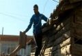Роми започнаха доброволно да събарят незаконните къщи в Гърмен