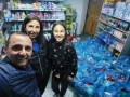 Доброволци от кампанията  Бъди човек  зарадваха възрастни хора от Банско преди Великден
