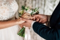 Любов през 2021: Повече сватби, но и разводи