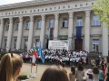 Стотици запяха Върви, народе възродени пред Националната библиотека