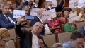Срам за българския парламентаризъм! Ицо Хазарта показа среден пръст на депутатите от ГЕРБ...