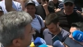 Депутати от ДПС отидоха при протестиращите: И ние сме за оставката