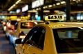 Заради пари: Шестима биха клиент на такси