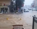 Наводнения в Гърция след проливните дъждове, отнесени са коли