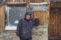 Сняг заваля над заслона  Тевно езеро  в Пирин планина