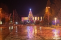 На Никулден палят светлините на елхата в Банско
