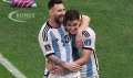 Шоу на Меси и Алварес прати Аржентина на шести финал на Мондиал