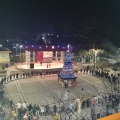 Десетки жители и гости посрещнаха новата година на площада в Симитли