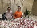 Ученици от Второ училище в Благоевград плетат мартеници с кауза