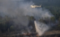 Пожарът навлезе в Риломанастирската гора, военният вертолет се счупи