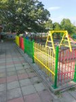 Продължава обновяването на детски площадки в Благоевград