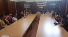 Учениците от Детския парламент 2023 на посещение в Общинска администрация в Симитли