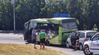 Автобус на ДЮШ-Пирин с 23 футболисти катастрофира на входа на Благоевград