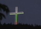 33-метровият кръст над Благоевград засия с цветовете на трибагреника по повод Съединението