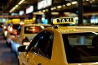 Таксиметраджии в Благоевград пак искат вдигане на тарифите