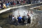 На Богоявление: Хвърлят кръста в река Градска в Гоце Делчев