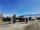 Започна се: Земеделци блокираха главния път Е-79 край Дупница