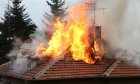 Пожар в къща в санданско село, огнеборците на крак