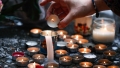 Цветя и свещи пред френското посолство в София в знак на съпричастност