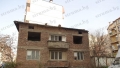 Изоставена къща на ул. Илинден 1 в Благоевград се превърна в свърталище на бездомни и наркомани