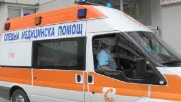 Драми: Мъж се простреля в главата, жена се обеси