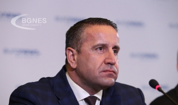 Харизанов: Политиците озлобиха електората