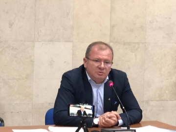 ОбС Благоевград заседава в петък, съветниците ще умуват върху 44 точки