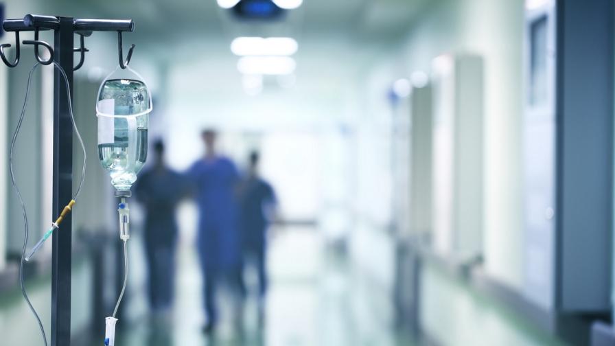 Болниците в Пиринско пълни на макс в пика на четвъртата вълна