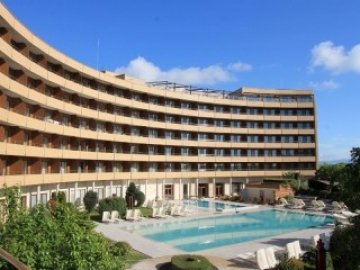 Хотели в четири града в България  назначиха  роботи на рецепцията