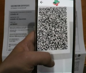 Четирима лекари са задържани заради фалшиви сертификати
