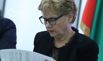 Министър Комитова: При проверката установихме, че Струма не е магистрала