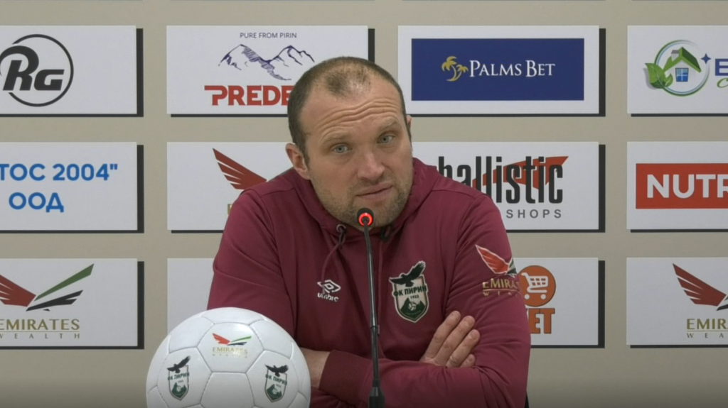Рокади в ФК  Пирин , новият треньор е Петър Михтарски?