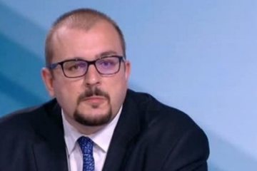 МЗ: Обмислят се по-строги мерки, ако съмнителната проба се окаже от варианта  Омикрон”