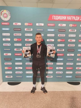 Димитър Грозданов от  МХ Тийм Симитли  с две награди от Българската федерация по мотоциклетизъм