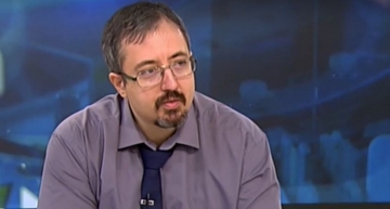 Математик: Без пълен локдаун няма да се справим с Омикрон вълната