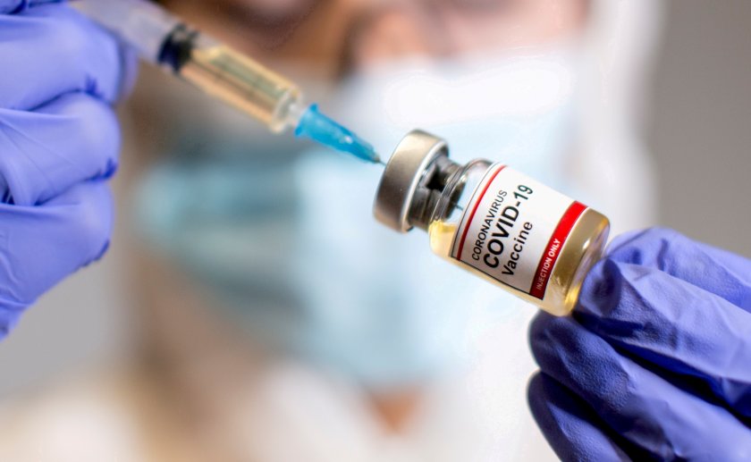 Израел започна да поставя четвърта доза ваксина срещу COVID-19