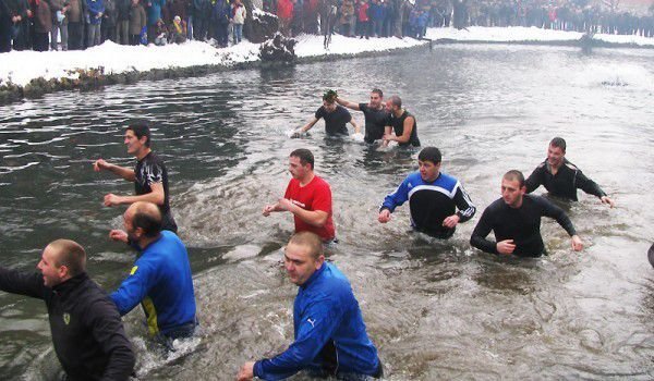 Село Добърско празнува на Йордановден