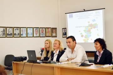 Община Сандански представи проекта  Разкриване на социални услуги – ново начало за децата и младежите с увреждания”