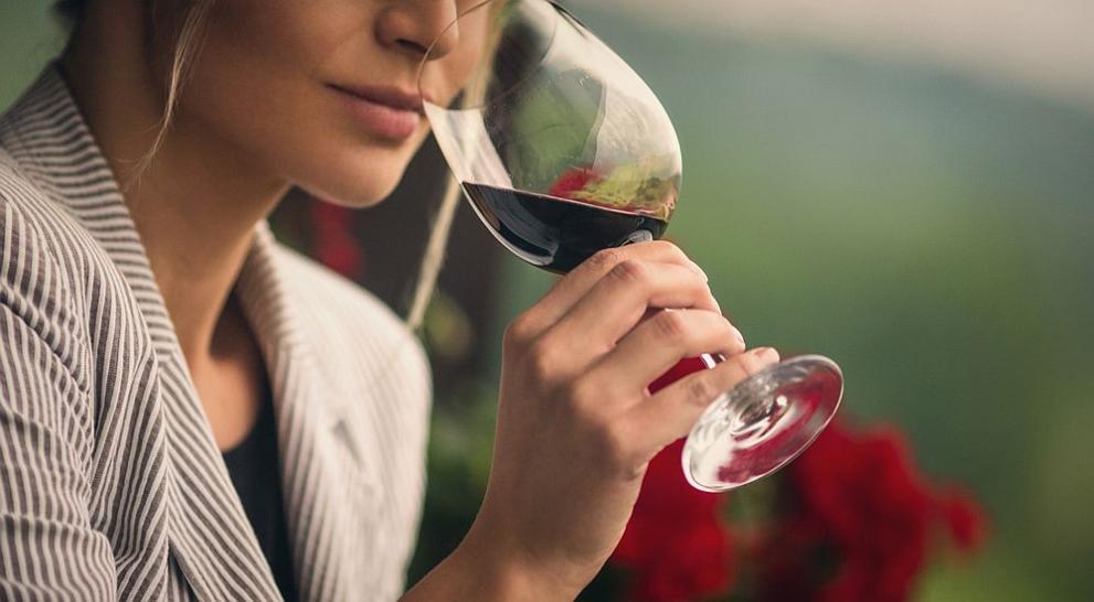 Ново проучване: Виното и шампанското предпазват от COVID-19