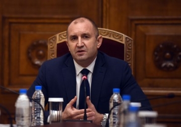 Радев свиква КСНС заради Русия и състоянието на армията ни
