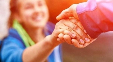 Сандански продължава с подкрепата си към украински граждани