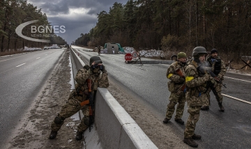 14 дни война: Над 2 млн. бежанци, оттегляне на световните компании от Русия, тежки санкции и сражения