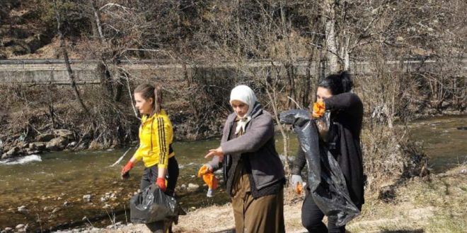 Кметът на Белица Радослав Ревански иницира почистване на р. Места