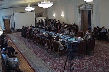 Държавата поема здравното осигуряване на бежанците