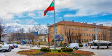 Пролетни резултати от есенно зацветяване в Благоевград