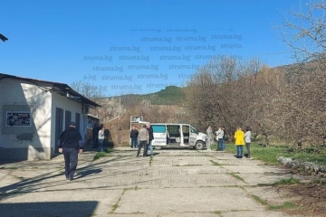 Криминалисти удариха нарколаборатория в бивш обор на ТКЗС край Сапарева баня