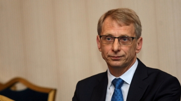 Министър Денков призова организациите, заявили протести на 18 май, да се съобразят с провежданите тогава матури